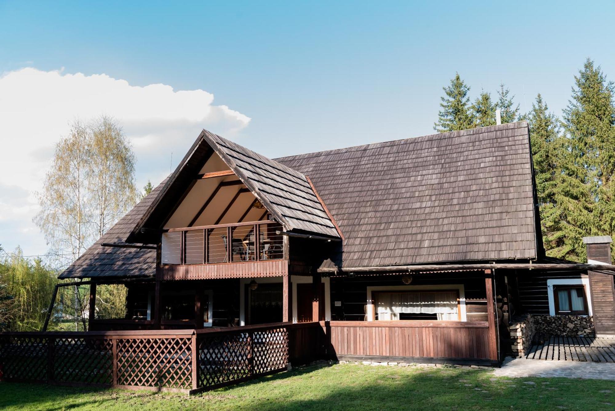 Pensiunea Casa Bunicilor Мэнэстиря-Гуморулуй Экстерьер фото