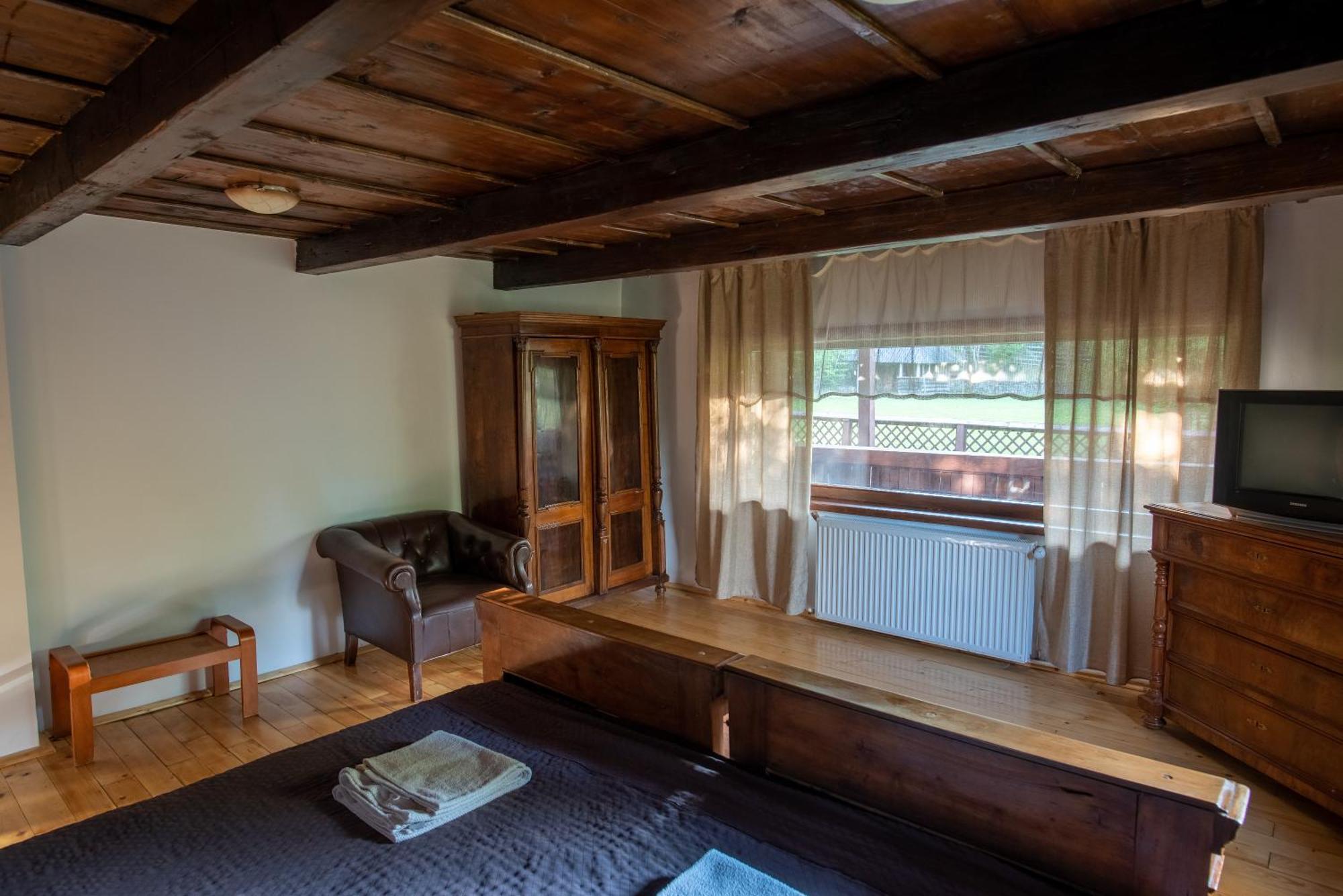 Pensiunea Casa Bunicilor Мэнэстиря-Гуморулуй Номер фото